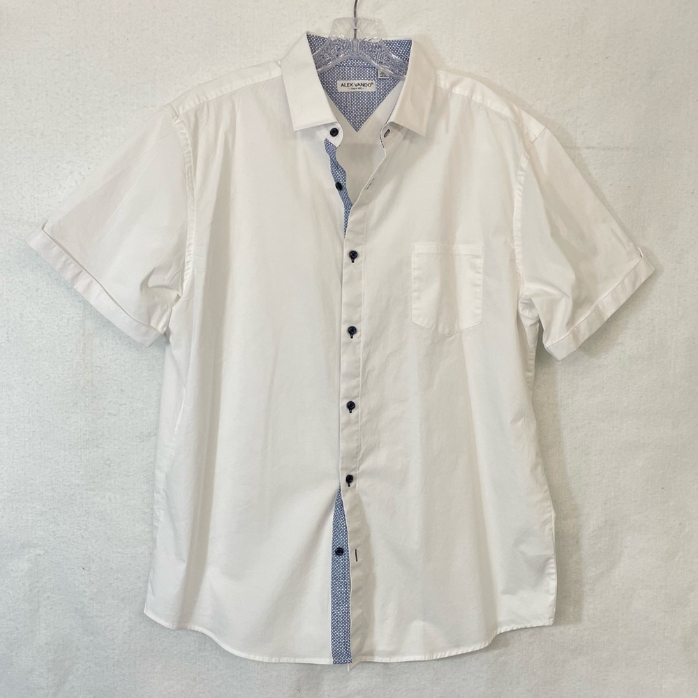 Alex Vando crisp white short sleeve button down men’s cotton shirt, size XL​​​​​